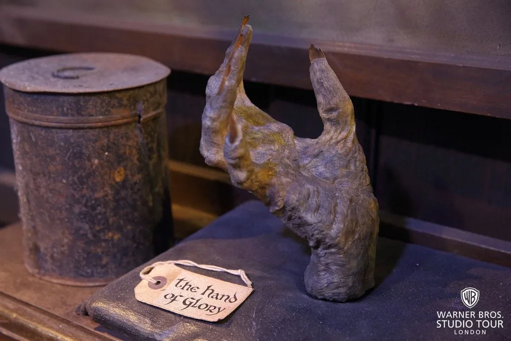 Halloween, Samhain, Ghosts, the Hand of Glory, and all things Gory Templarkey - Halloween, Samhain, Ghosts, the Hand of Glory, and all things Gory