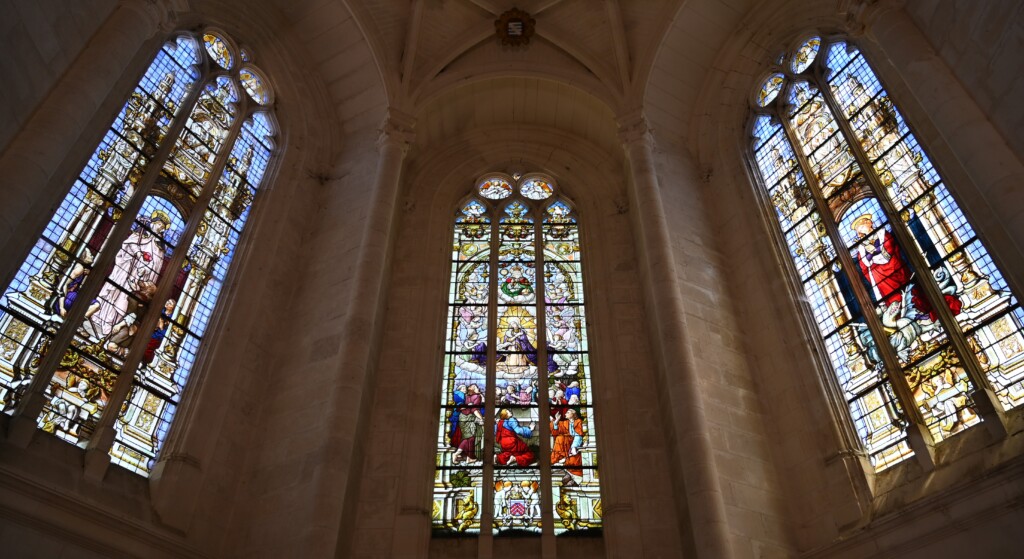 Ecclesia and Synagoga: Shekhinah and Mary Magdalene? From Strasbourg Cathedral to La Rochefoucauld Ecclesia and Synagoga
